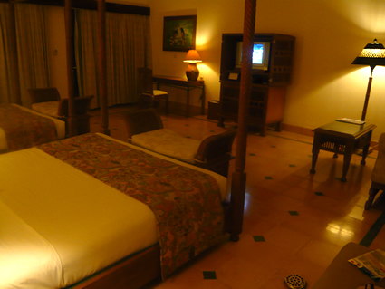 santika_r04.jpg